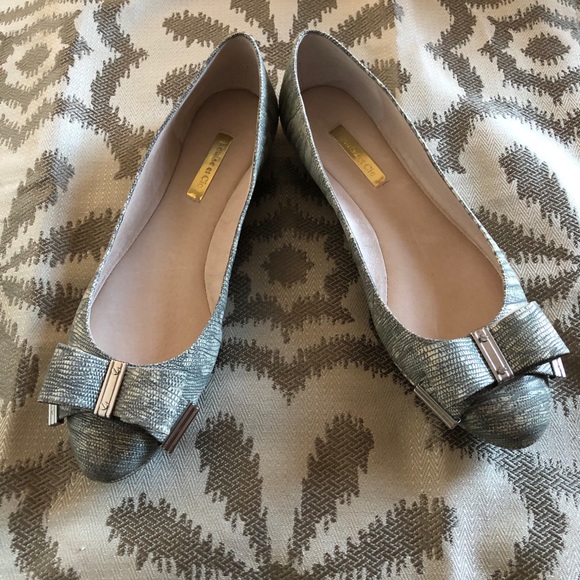 🆕LOUISE ET CIE BETSIE BOW BALLET FLATS 🥿 Sz 8.5M - Picture 3 of 15